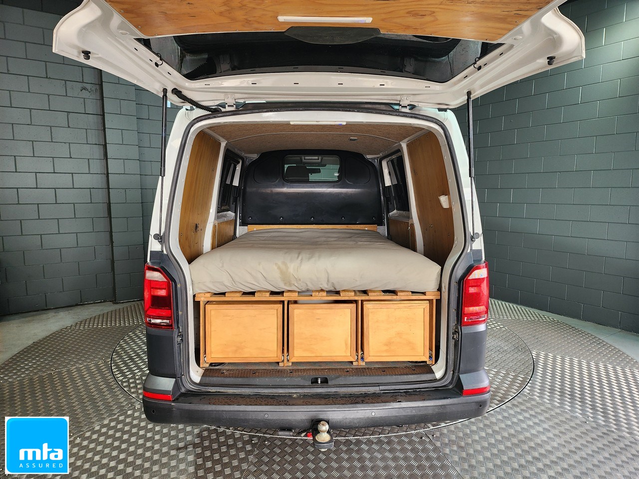 2020 Volkswagen T6 TRANSPORTER SWB 2.0D Carousel 18