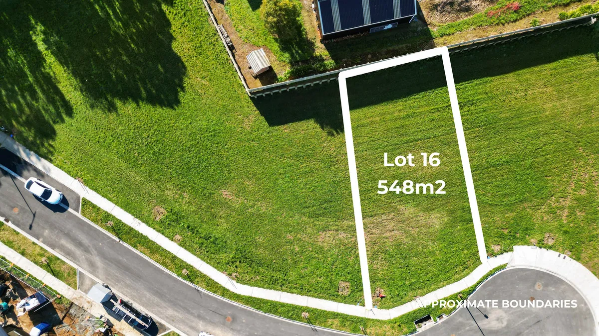 411 Greenhill Drive Carousel 1
