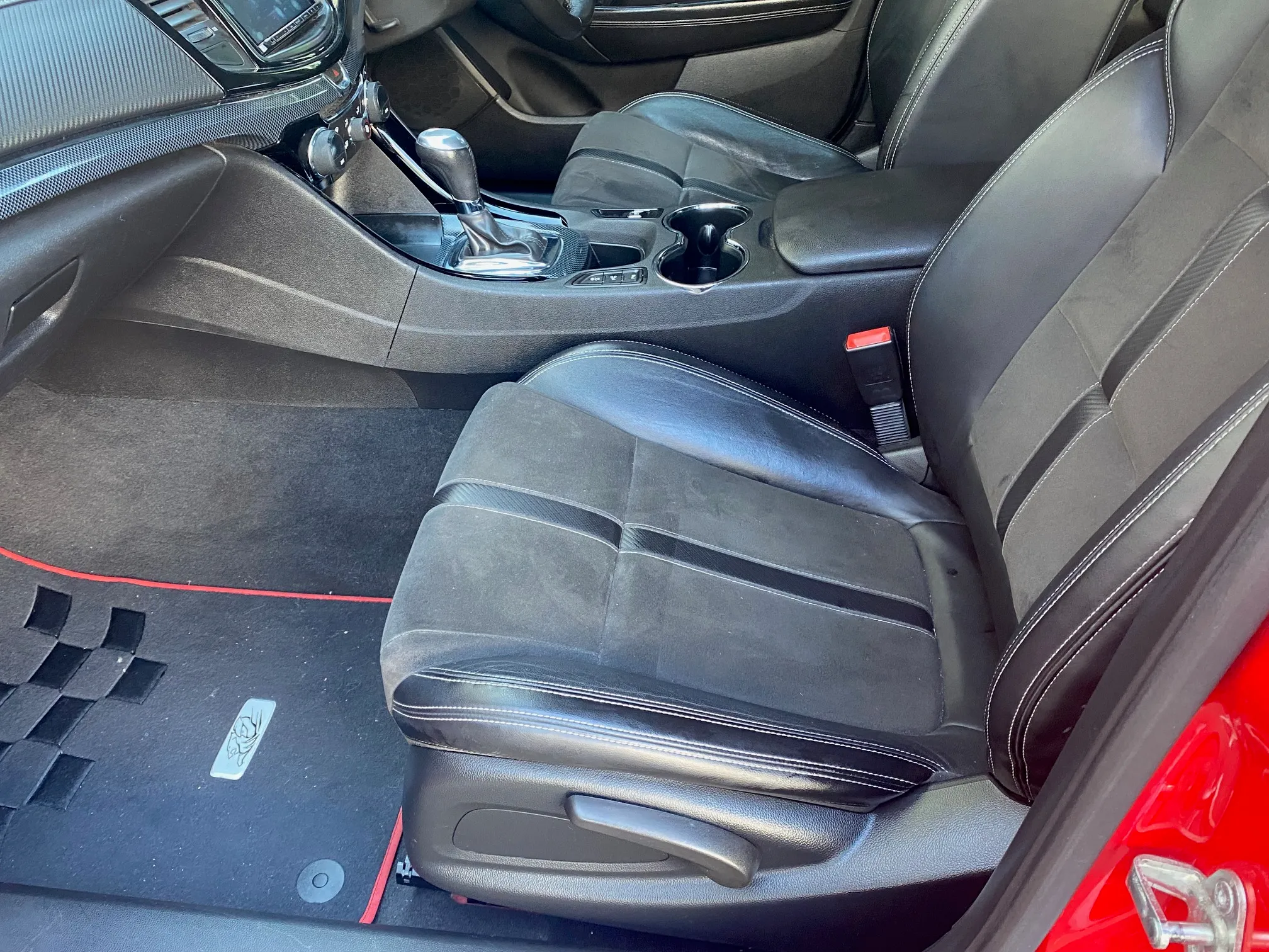 2014 Holden Commodore VF SV6 3.6P/6AT/SV/LEATHER/WGN Carousel 19