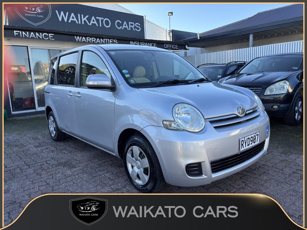 2008 Toyota Sienta Wheelchair Accessible