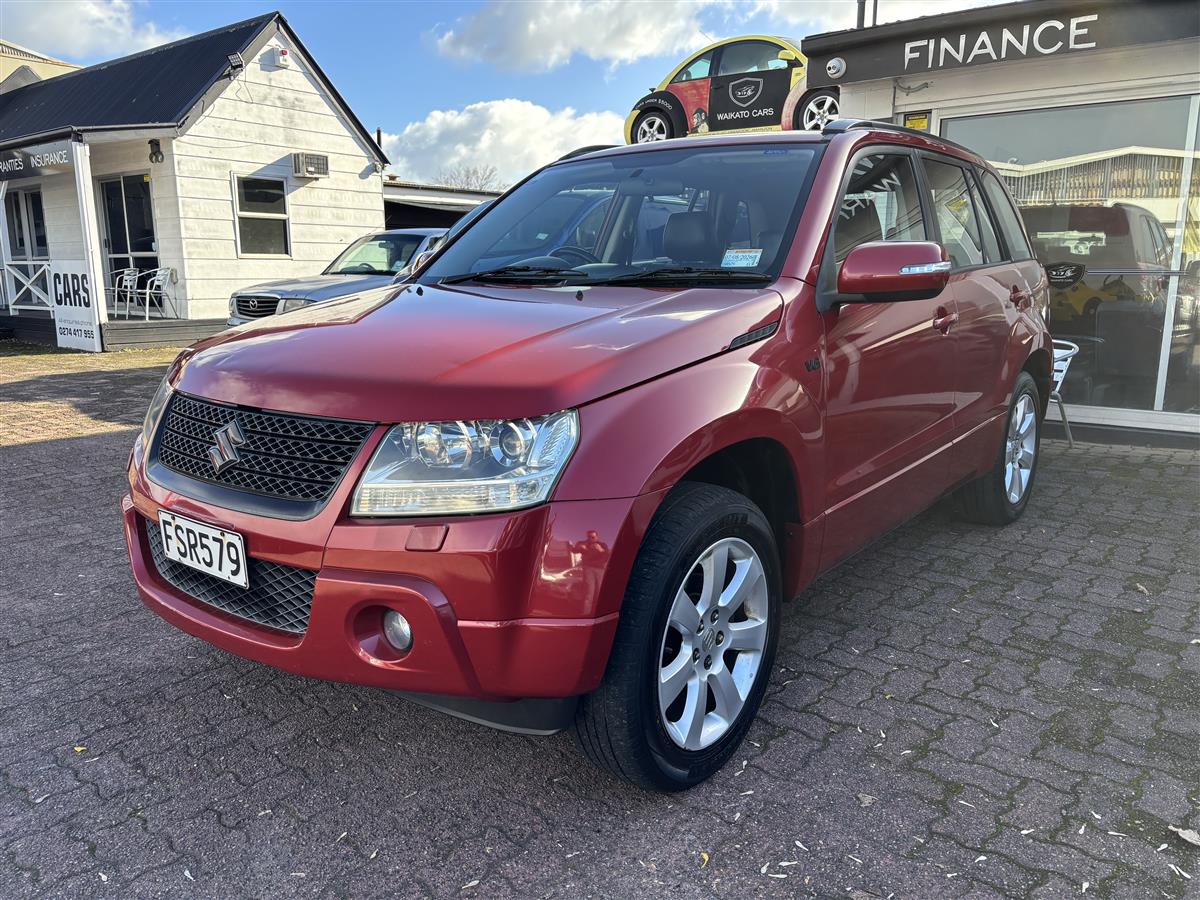 2011 Suzuki Grand Vitara WJLXA2 3.2 4x4 Carousel 1