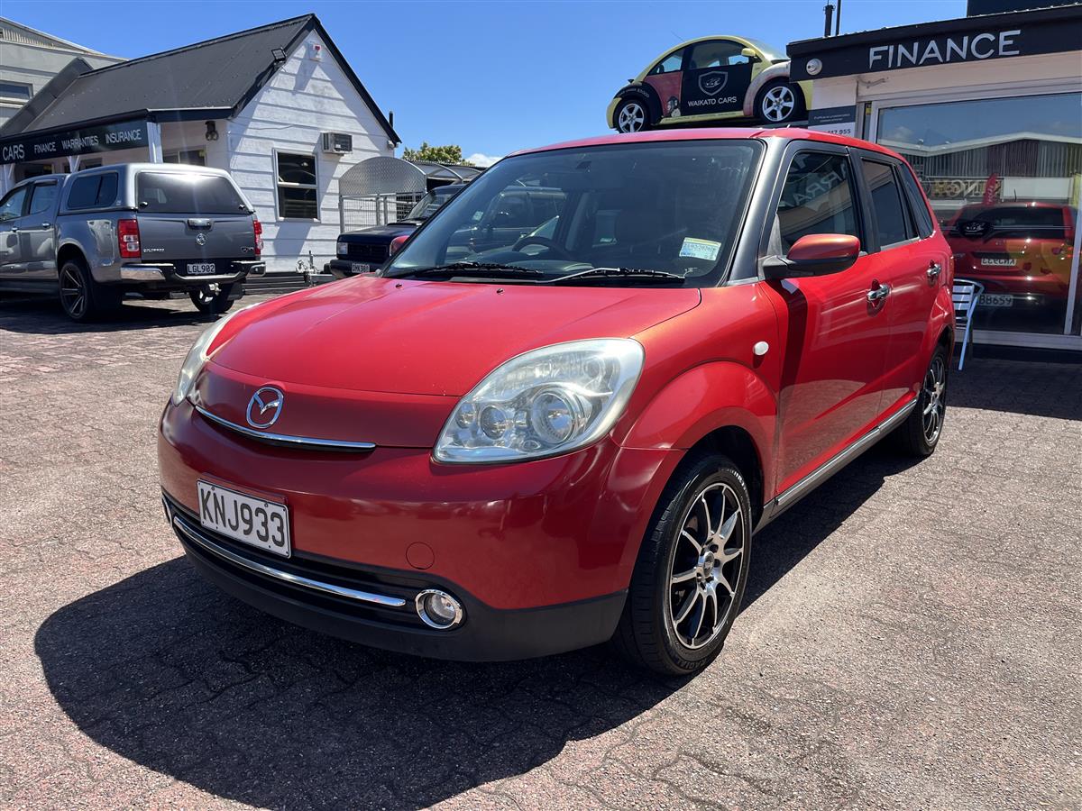 2007 Mazda Verisa Carousel 1