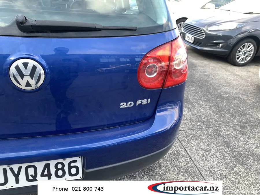 VW Golf 2006 Carousel 7
