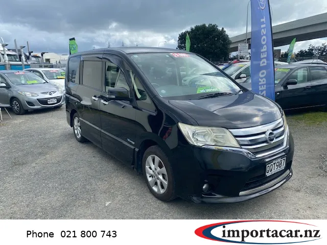 NISSAN Serena Hybrid 2012 Carousel 9