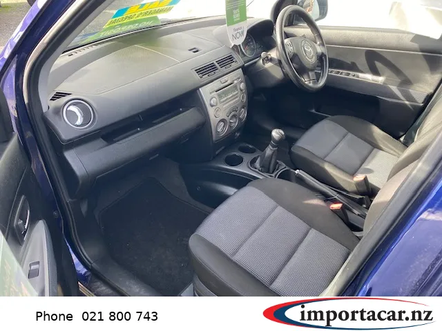 MAZDA Demio 2006 Carousel 6