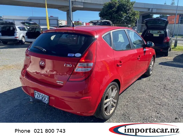  HYUNDAI Accent 2010 Carousel 8