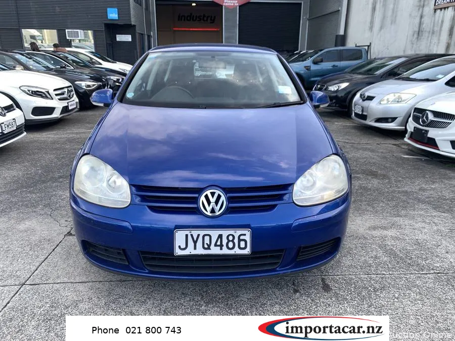 VW Golf 2006 Carousel 2