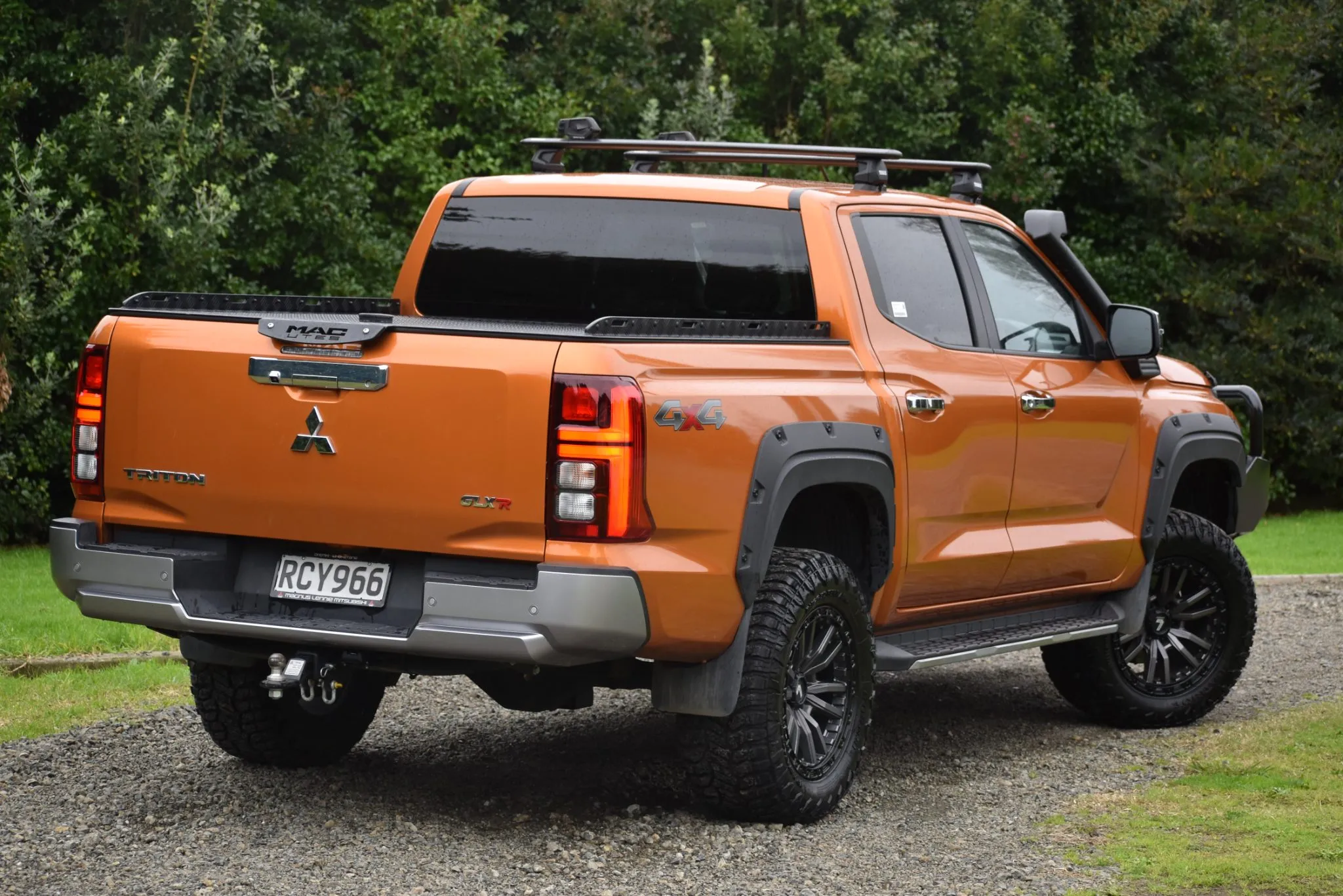 2025 Mitsubishi Triton DC GLX-R 4WD AUTO Carousel 3