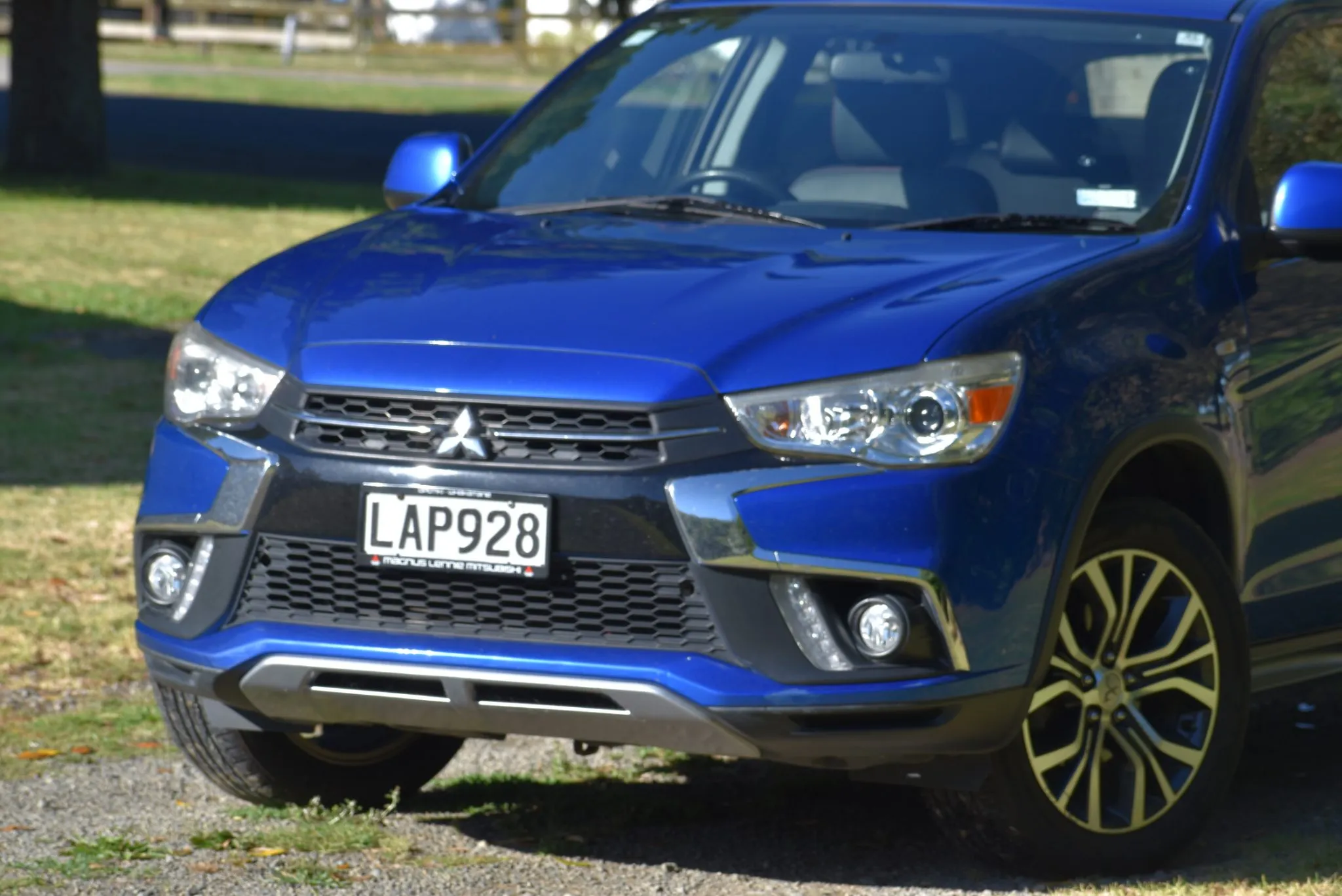 2017 Mitsubishi ASX XLS Carousel 1
