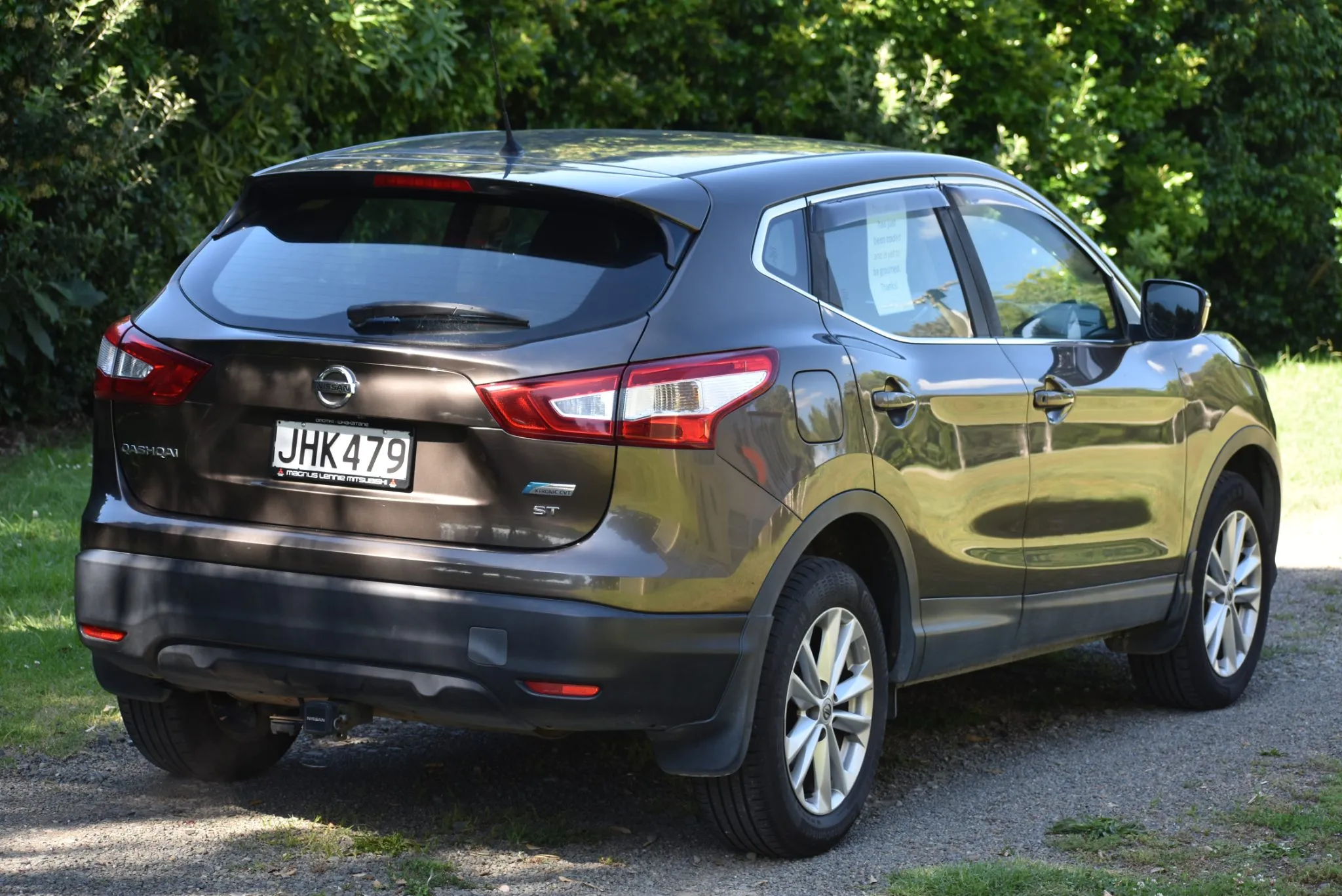 2015 Nissan Qashqai ST Carousel 4