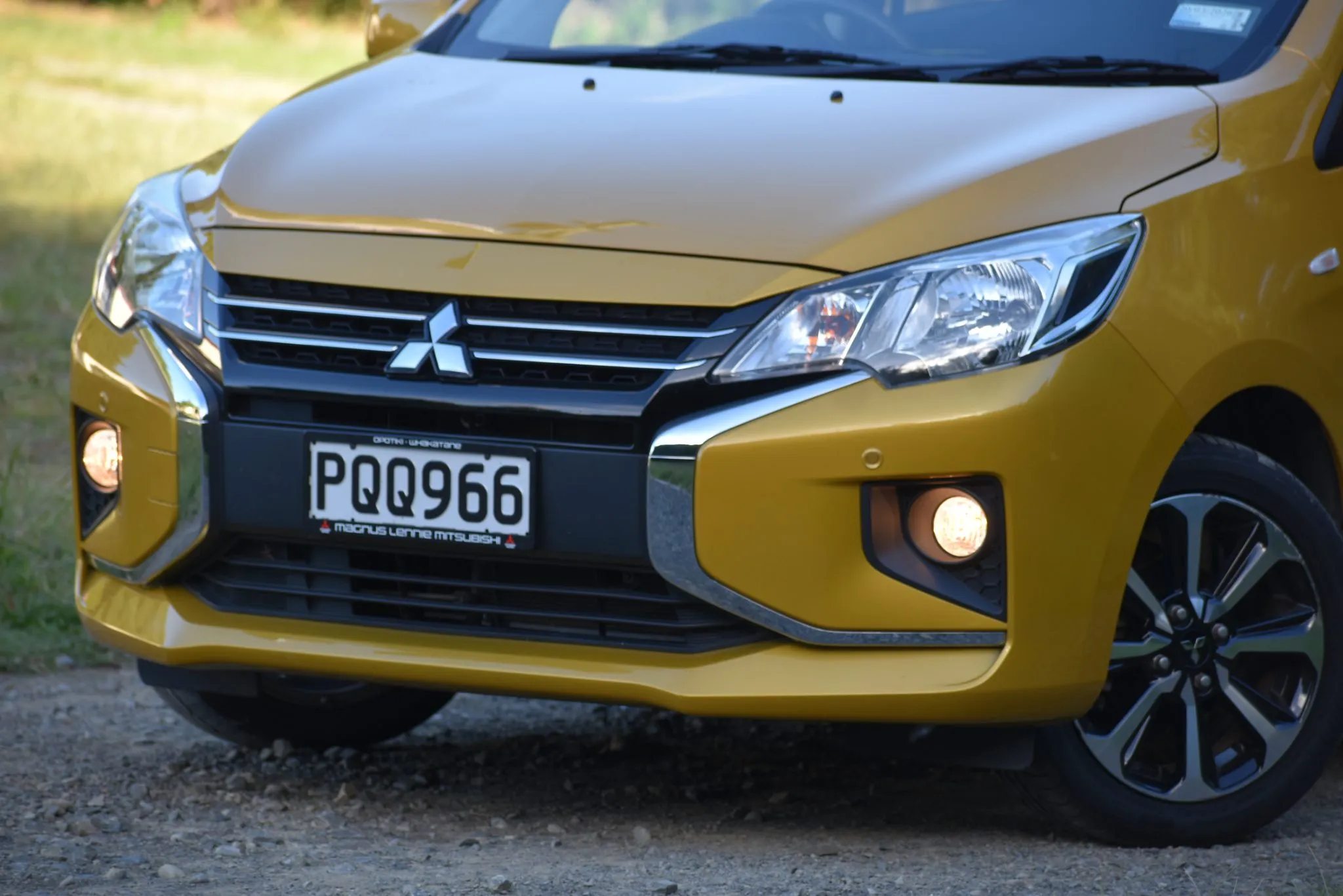 2020 Mitsubishi Mirage XLS Carousel 9