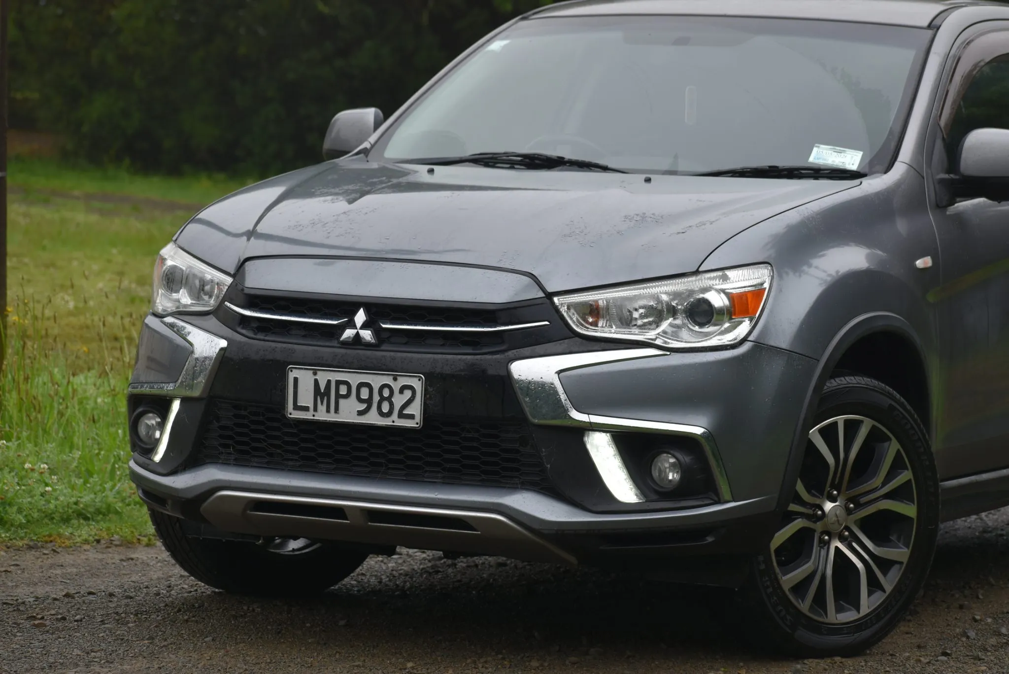 2018 Mitsubishi ASX XLS Great Small SUV / Nice Colour / Alloys / Bluetooth Carousel 1