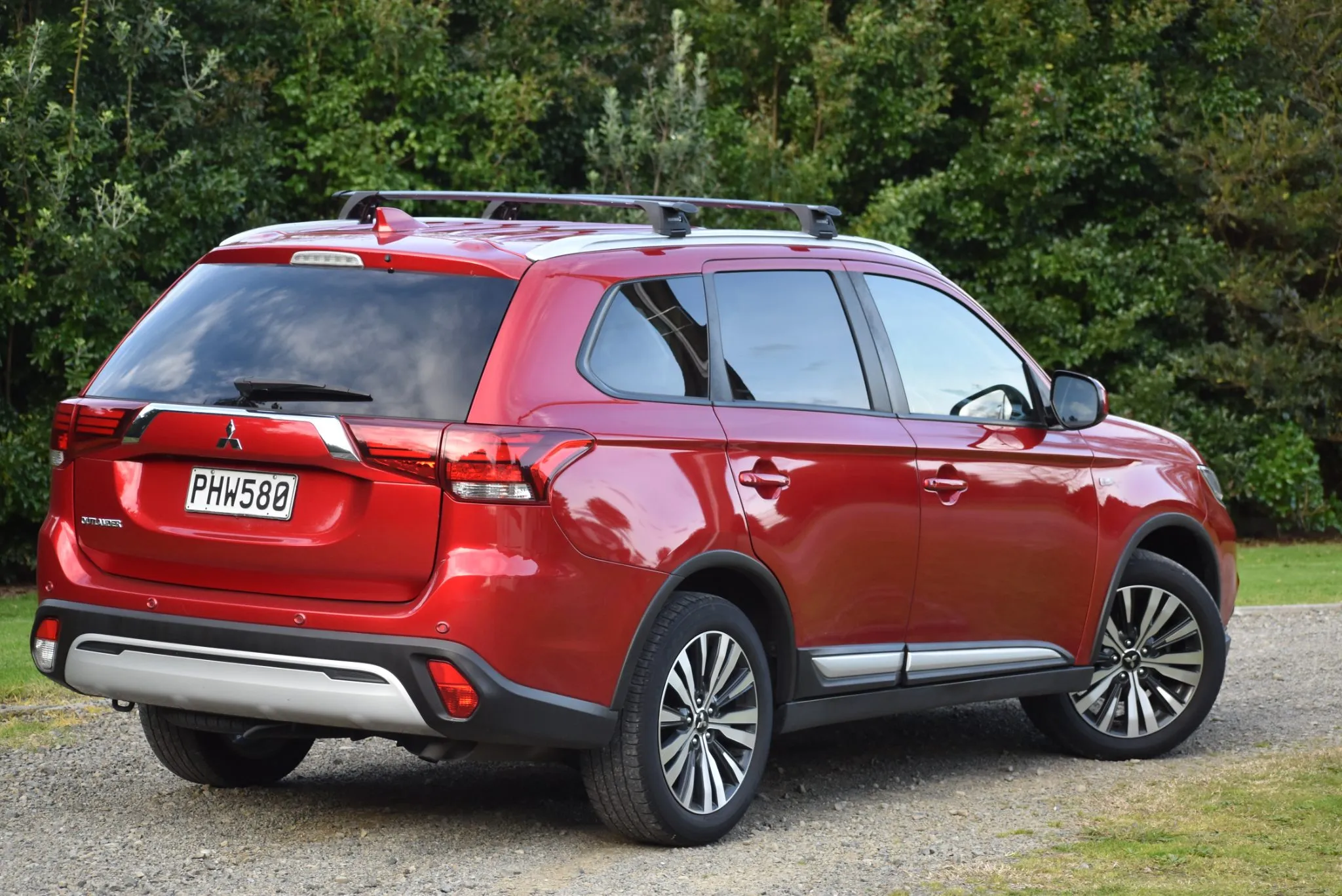 2022 Mitsubishi Outlander LS 7 Seat Auto Carousel 7