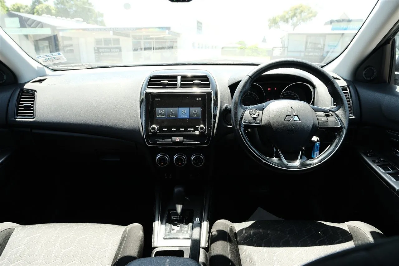 2022 Mitsubishi ASX LS Carousel 9