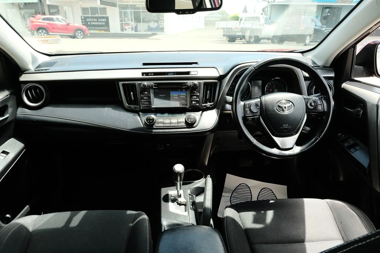 2018 Toyota RAV4 GXL AWD Carousel 8