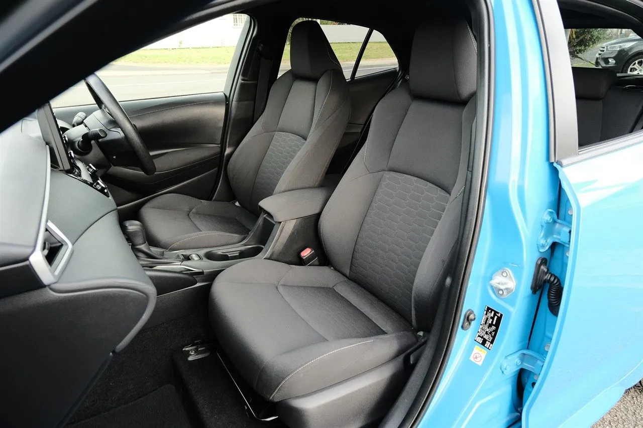 2019 Toyota Corolla GX Carousel 5