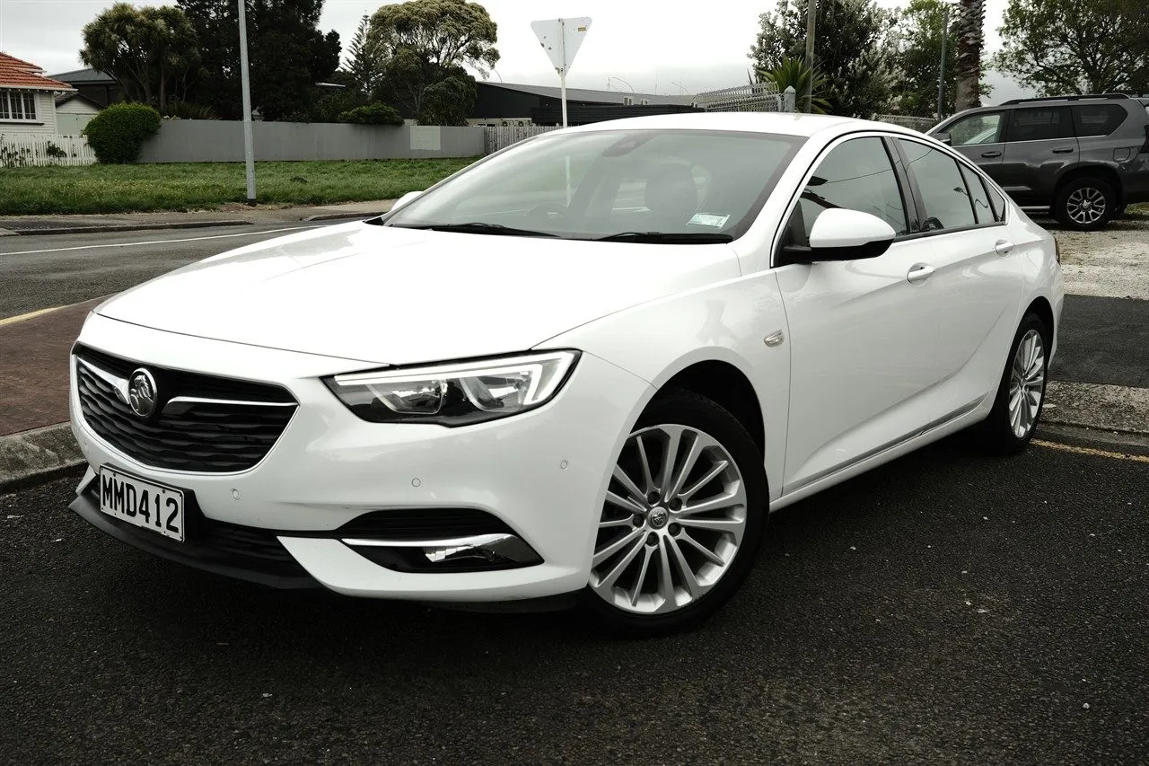 2019 Holden Commodore Calais