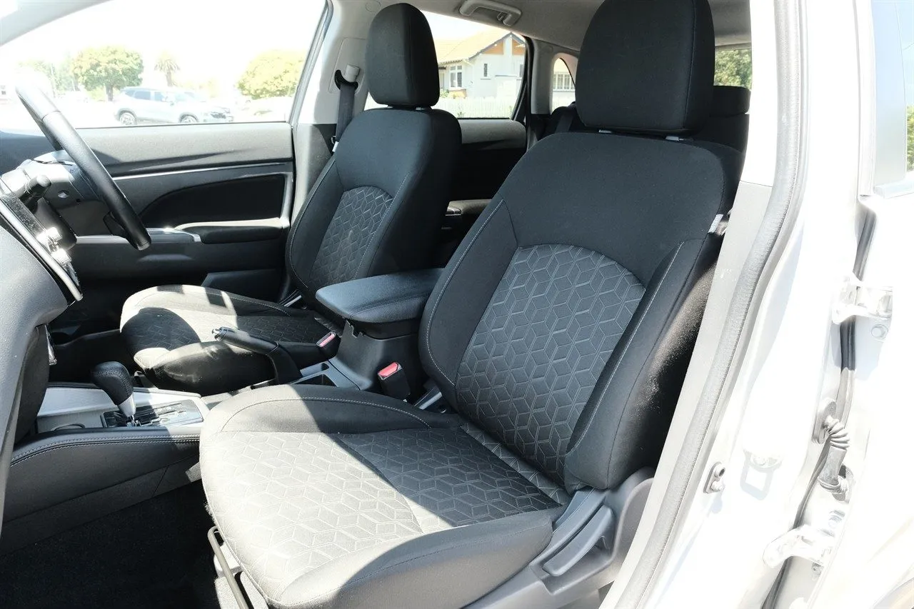 2022 Mitsubishi ASX LS Carousel 6