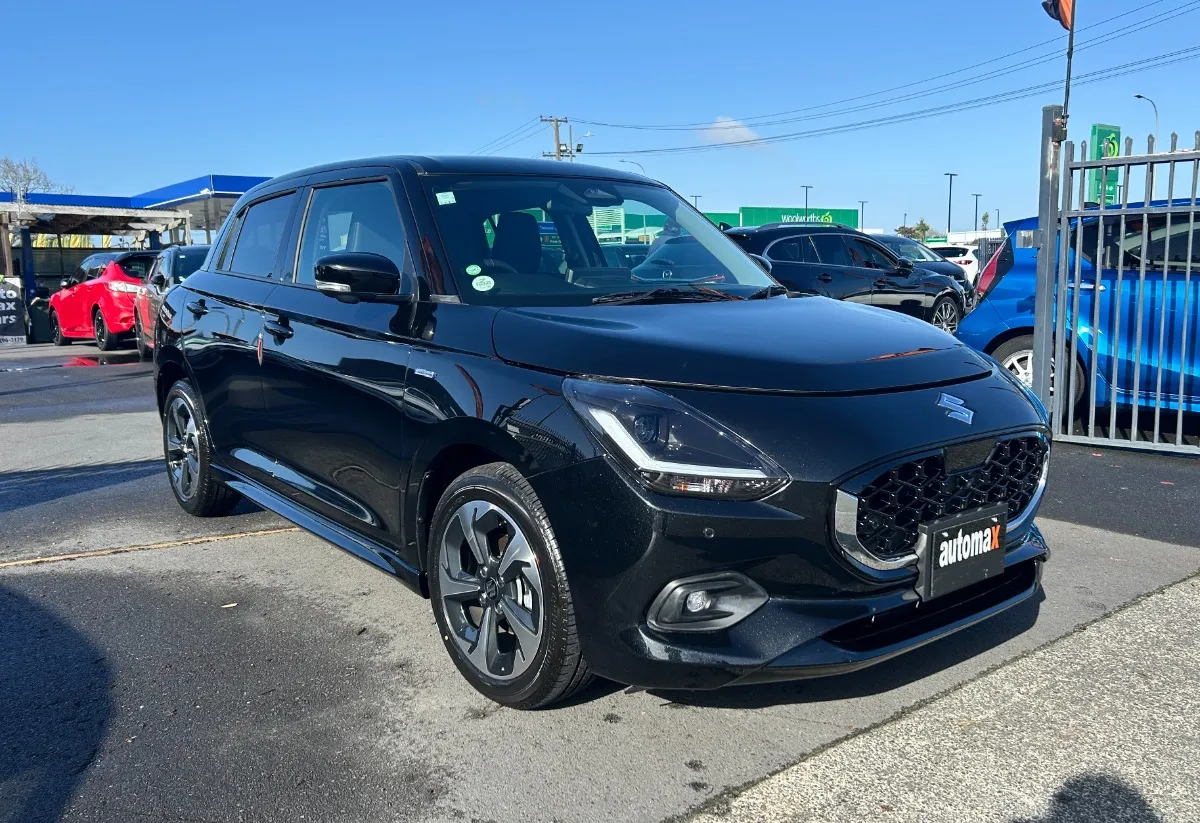 2024 Suzuki Swift HYBRID MZ