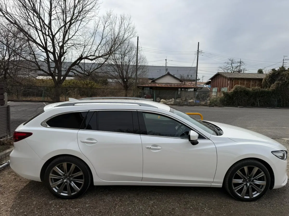 2020 Mazda 6 Carousel 3