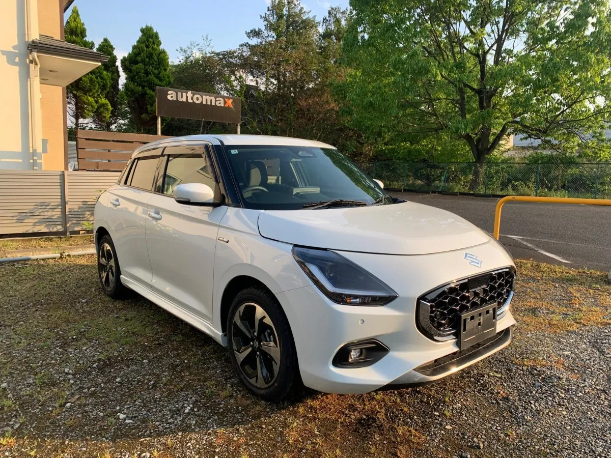 2024 Suzuki Swift HYBRID MZ
