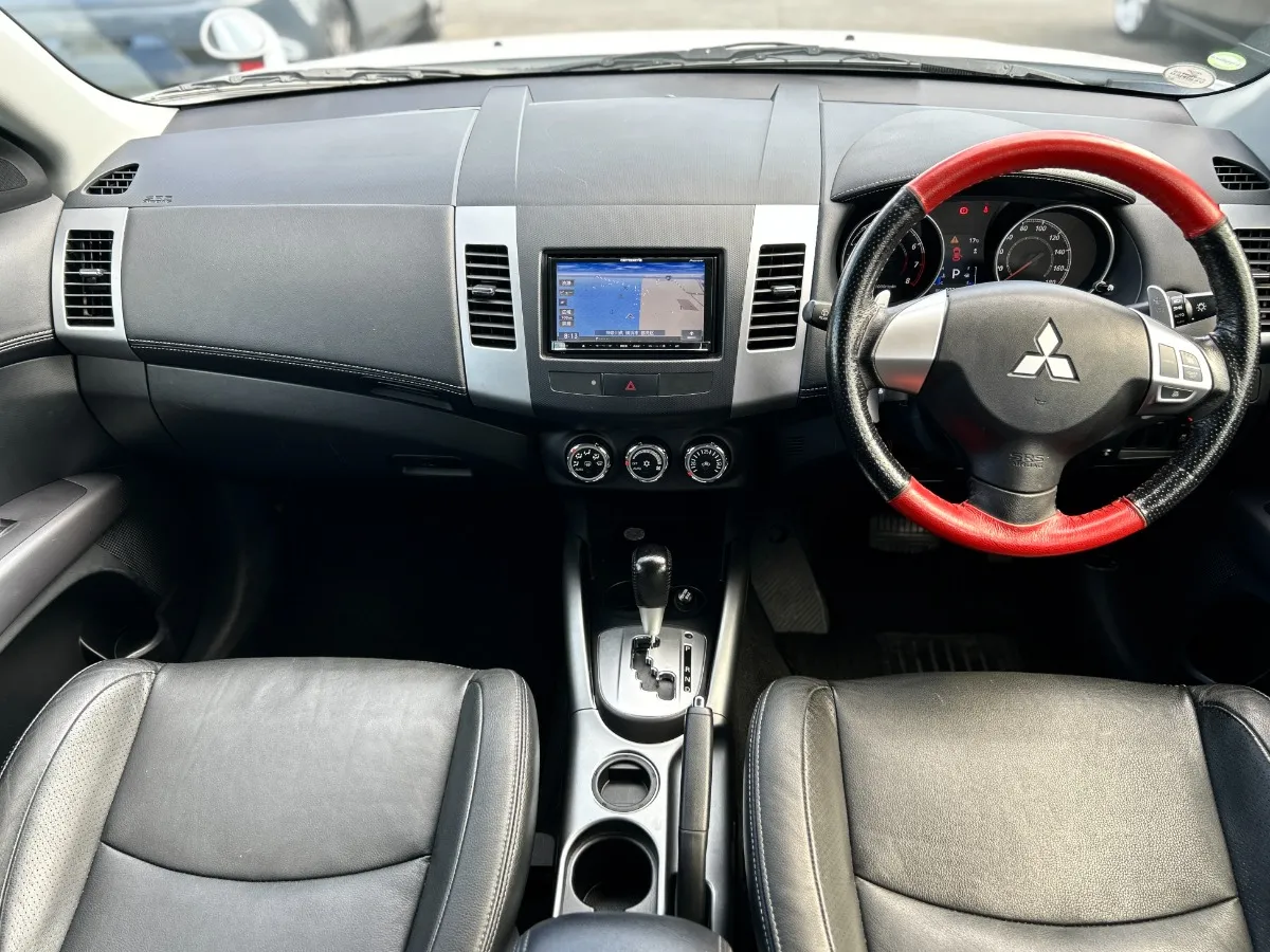 2012 Mitsubishi Outlander 7 SETAR ROADEST 20G Carousel 7
