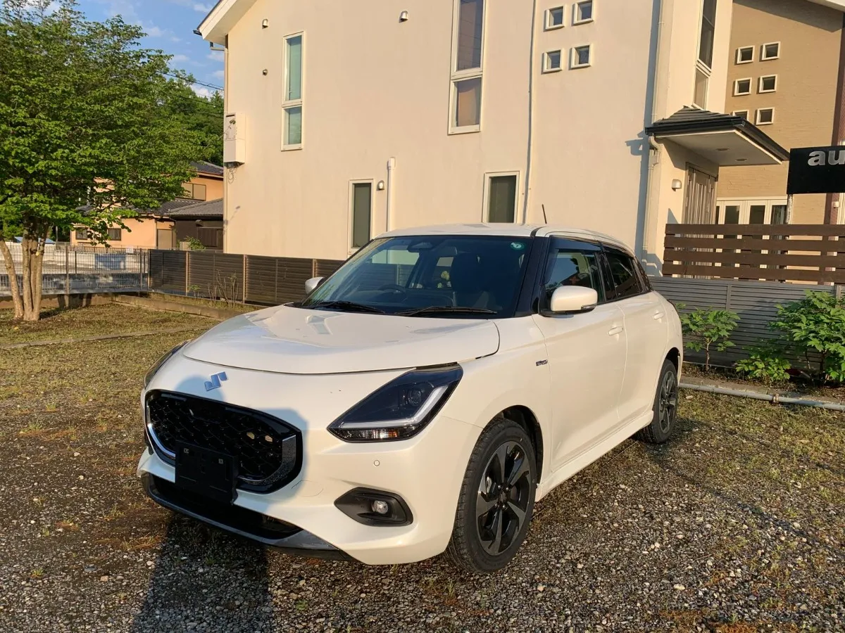 2024 Suzuki Swift HYBRID MZ Carousel 2