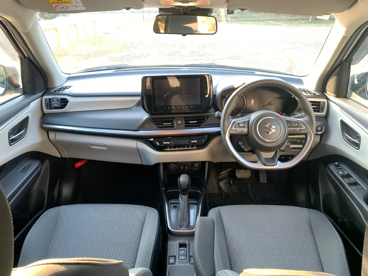 2024 Suzuki Swift HYBRID MZ Carousel 5