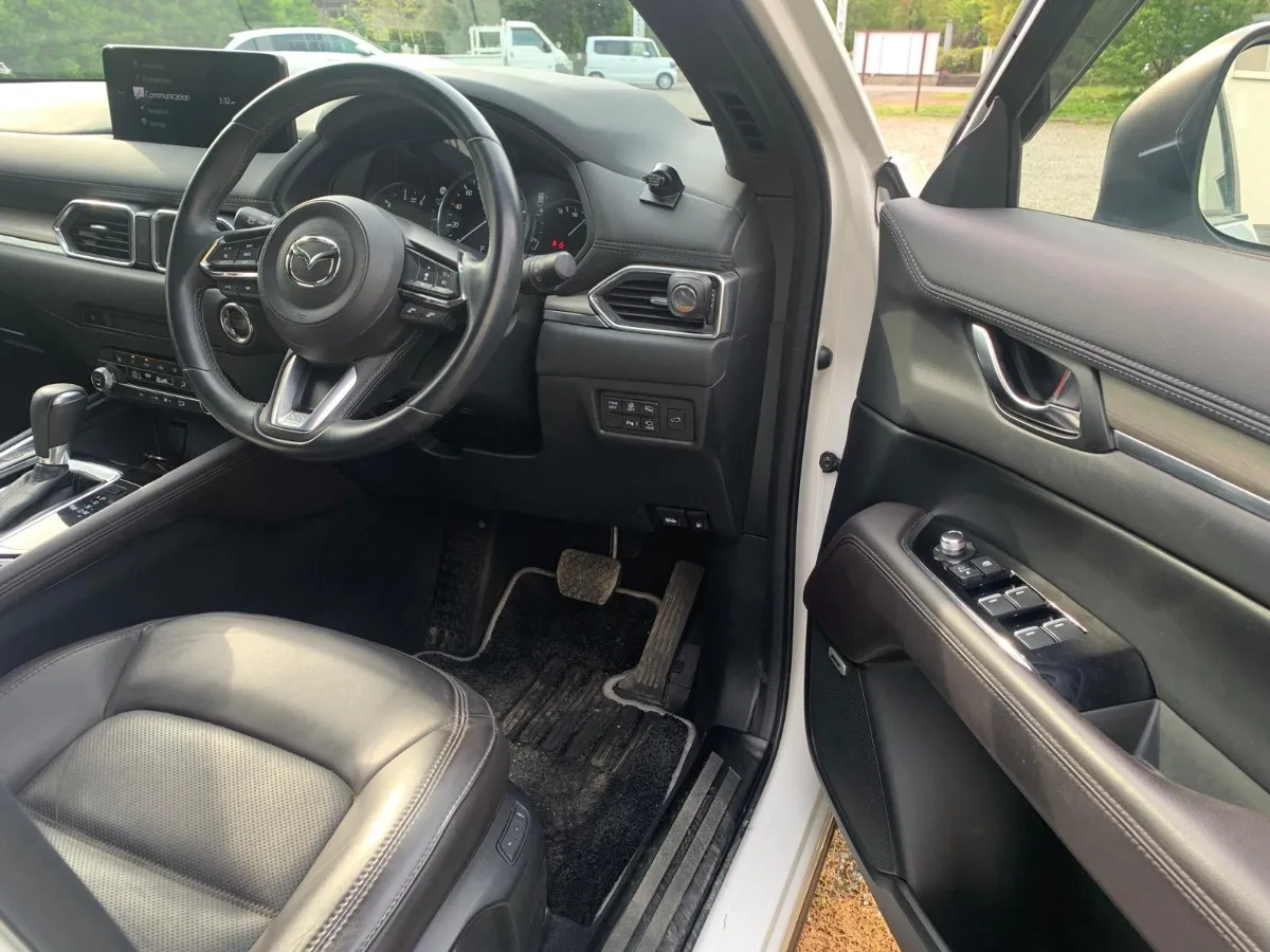2022 Mazda CX-5 XD BLACK TONE EDTION Carousel 9