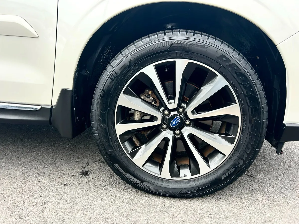 2015 Subaru Forester Carousel 3