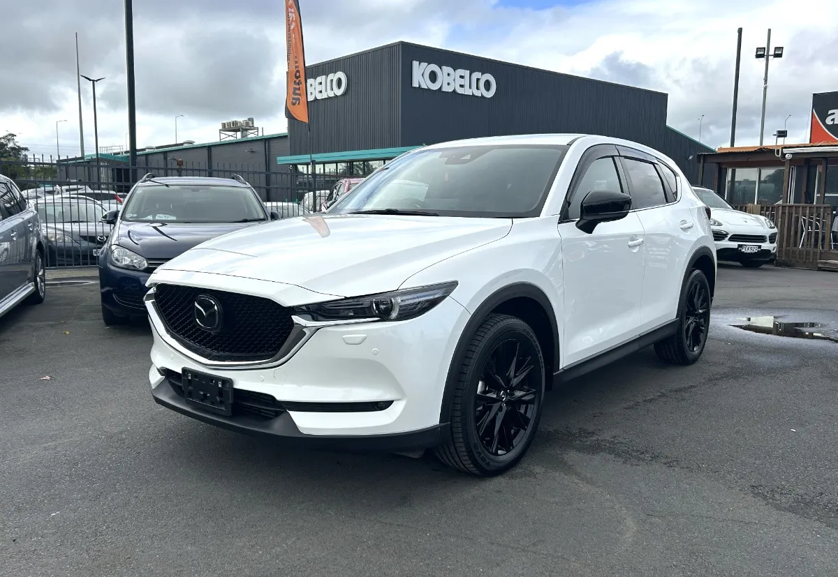 2022 Mazda CX-5 XD BLACK TONE EDTION Carousel 2