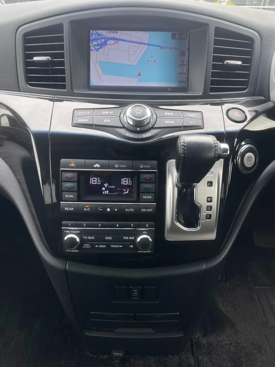 2017 Nissan Elgrand Carousel 1