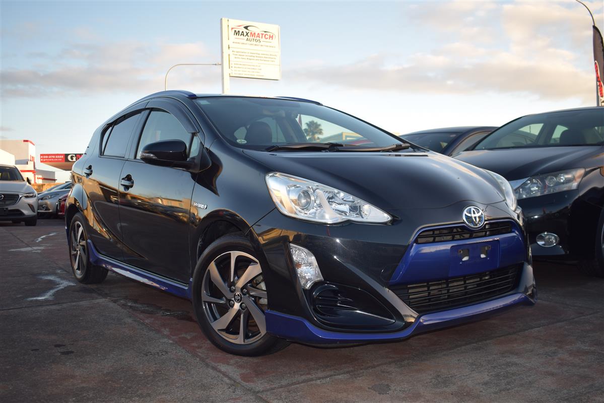 2015 Toyota Aqua X Urban*Body-Kit Carousel 3