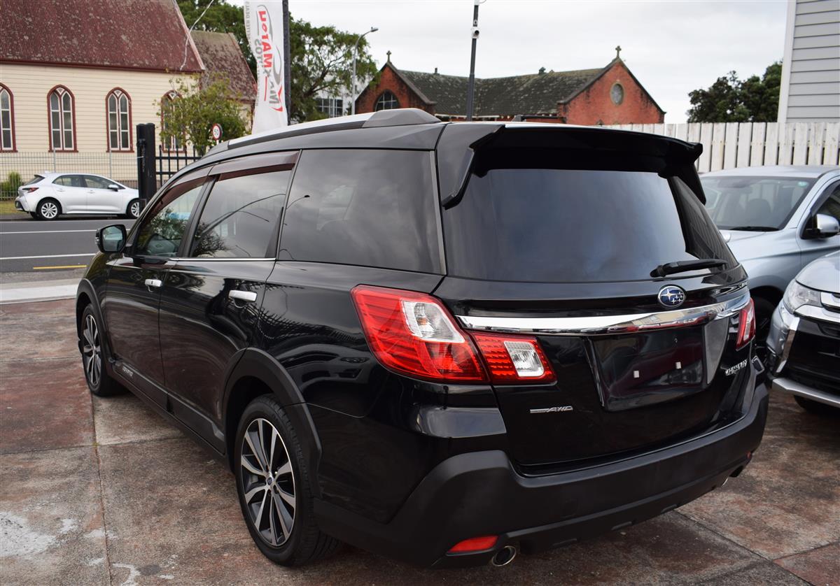 2015 Subaru Exiga CROSSOVER 7 Carousel 7
