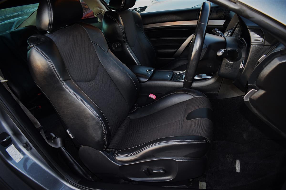2013 Nissan Skyline 370GT Coupe Sports Carousel 13