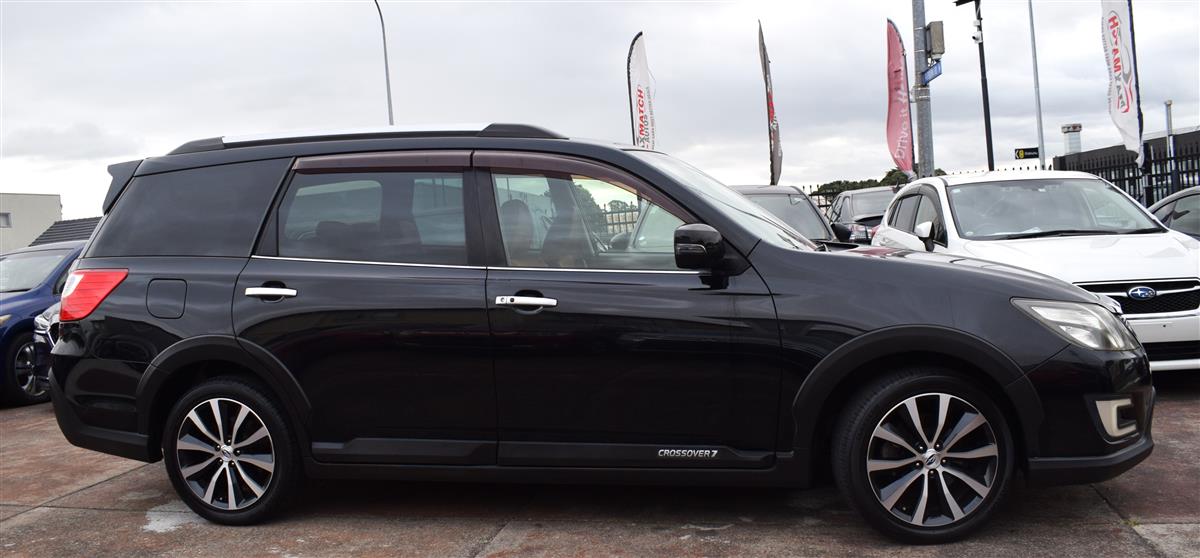 2015 Subaru Exiga CROSSOVER 7 Carousel 4