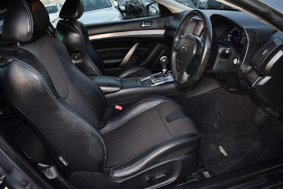 2013 Nissan Skyline 370GT Coupe Sports Carousel 14
