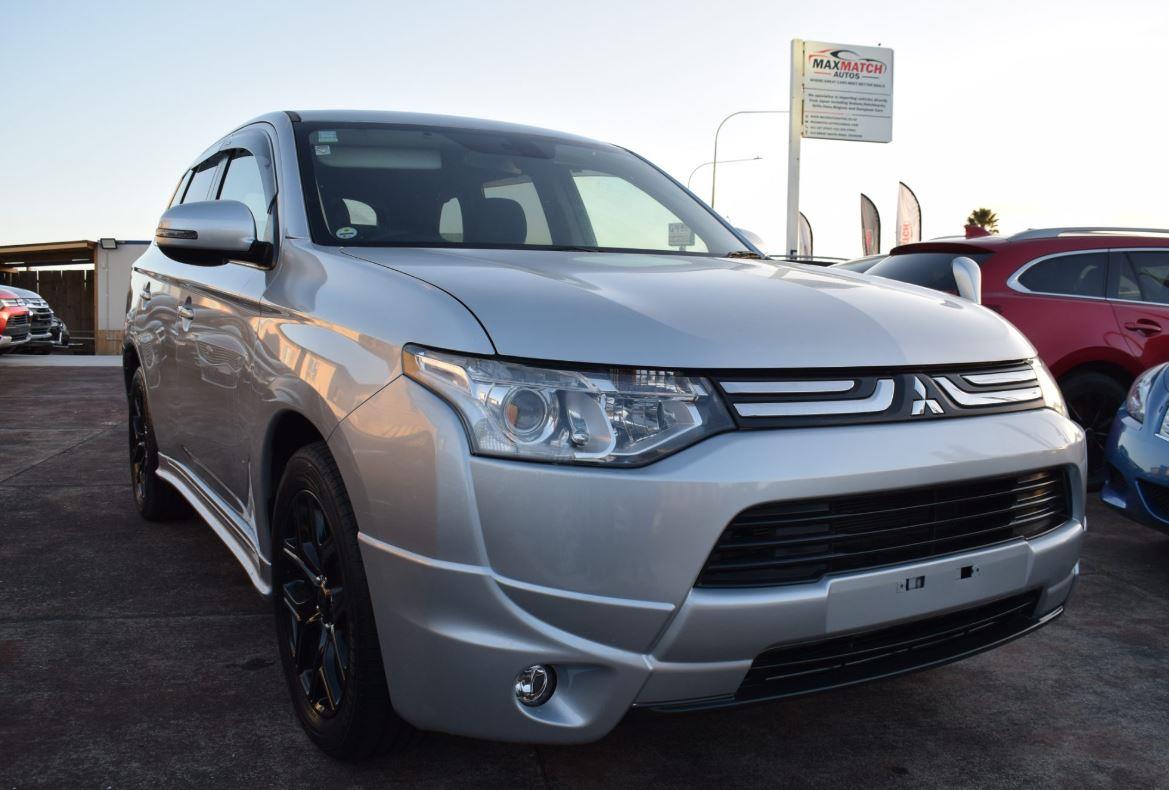 2013 Mitsubishi Outlander 24G*4WD*7 Seater