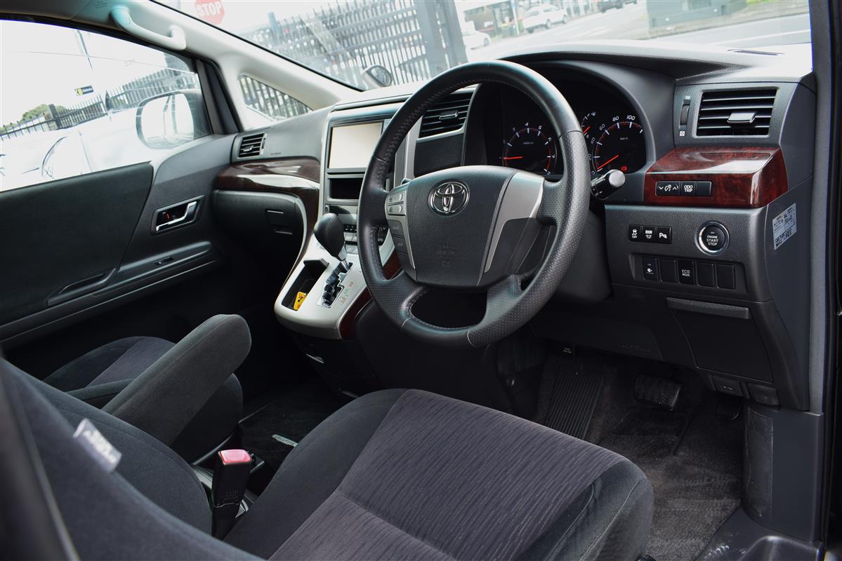 2012 Toyota Vellfire 2.4Z 7 Seats*Body-KIT Carousel 12