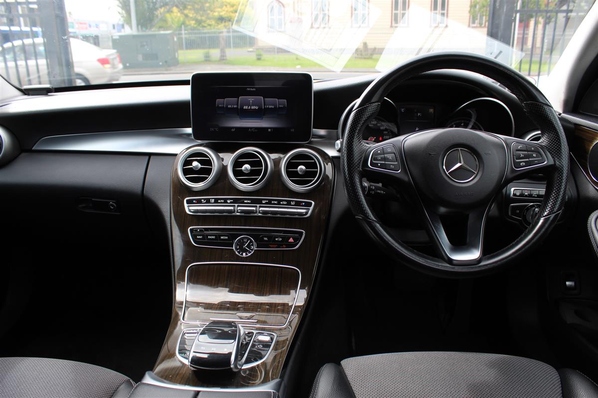 2015 Mercedes-Benz C 200 Wagon*1/2 leather seats Carousel 16