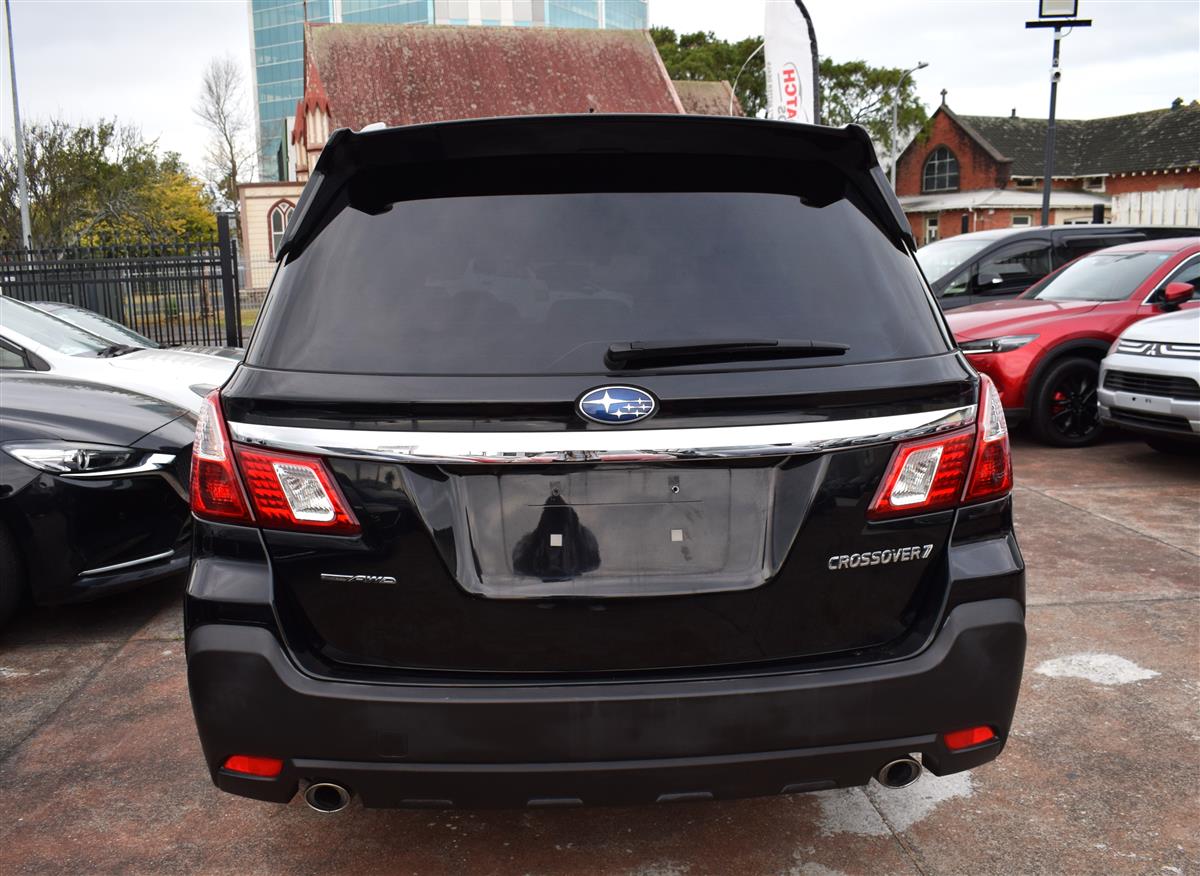 2015 Subaru Exiga CROSSOVER 7 Carousel 6