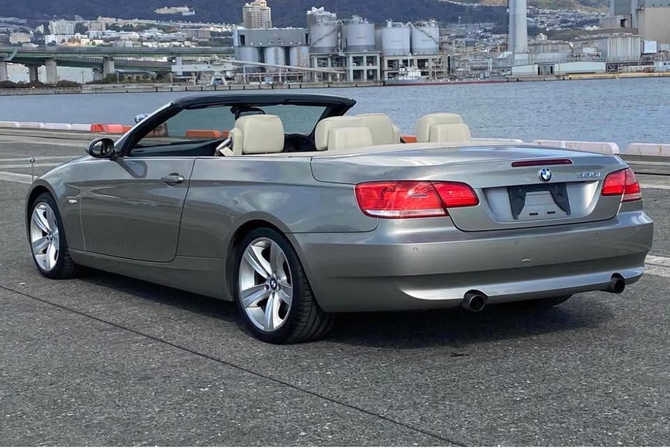 2007 BMW 335i Carousel 3