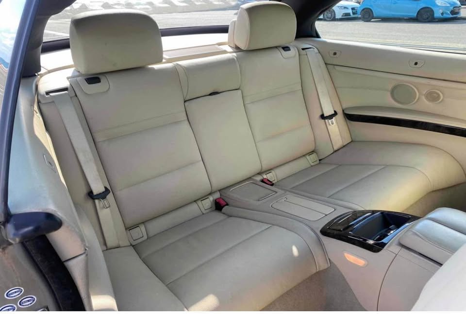 2007 BMW 335i Carousel 6