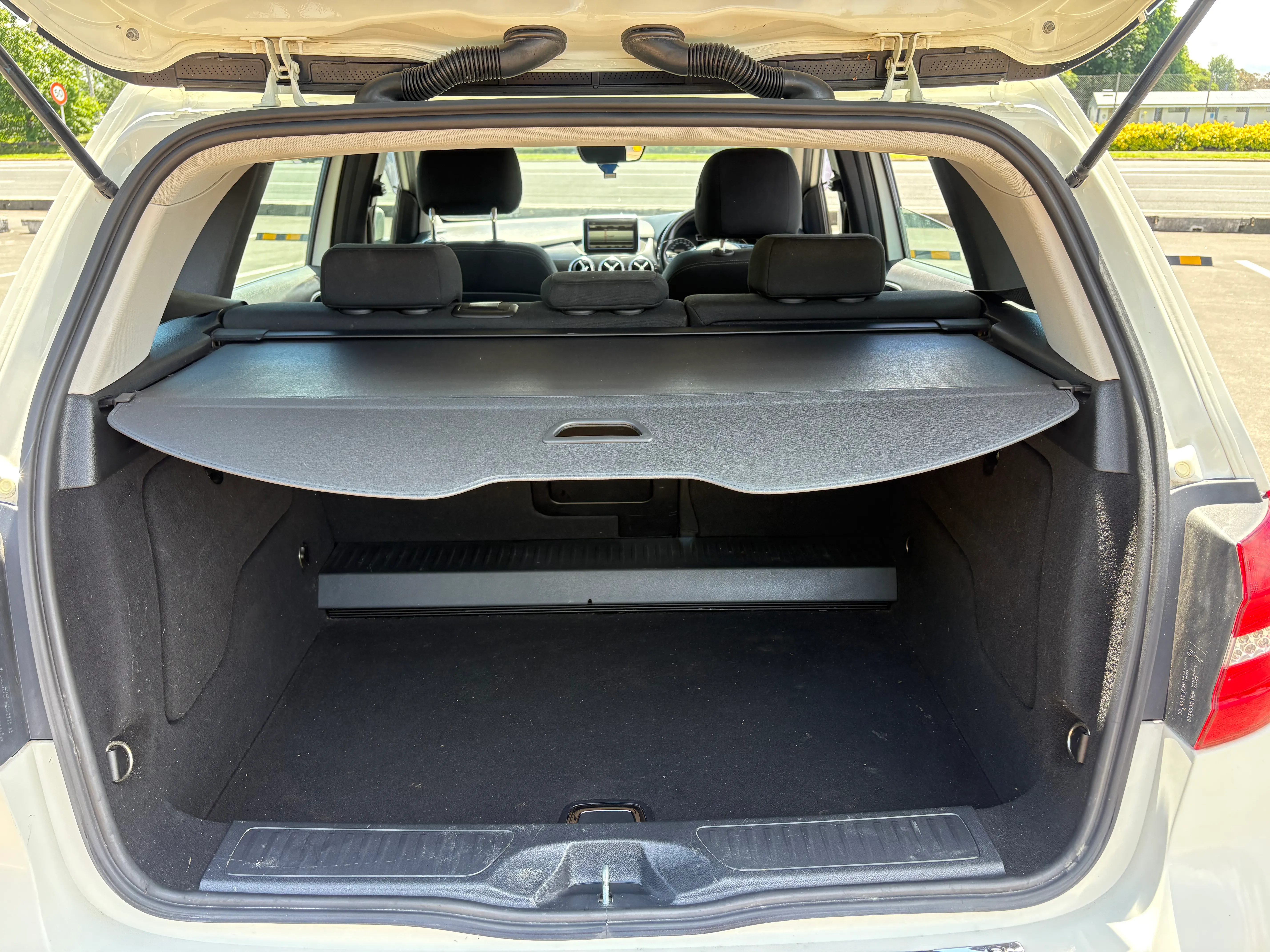 2012 Mercedes-Benz B180 Carousel 6