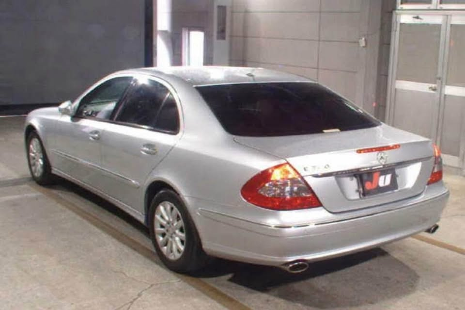 2008 Mercedes-Benz E300 Carousel 2
