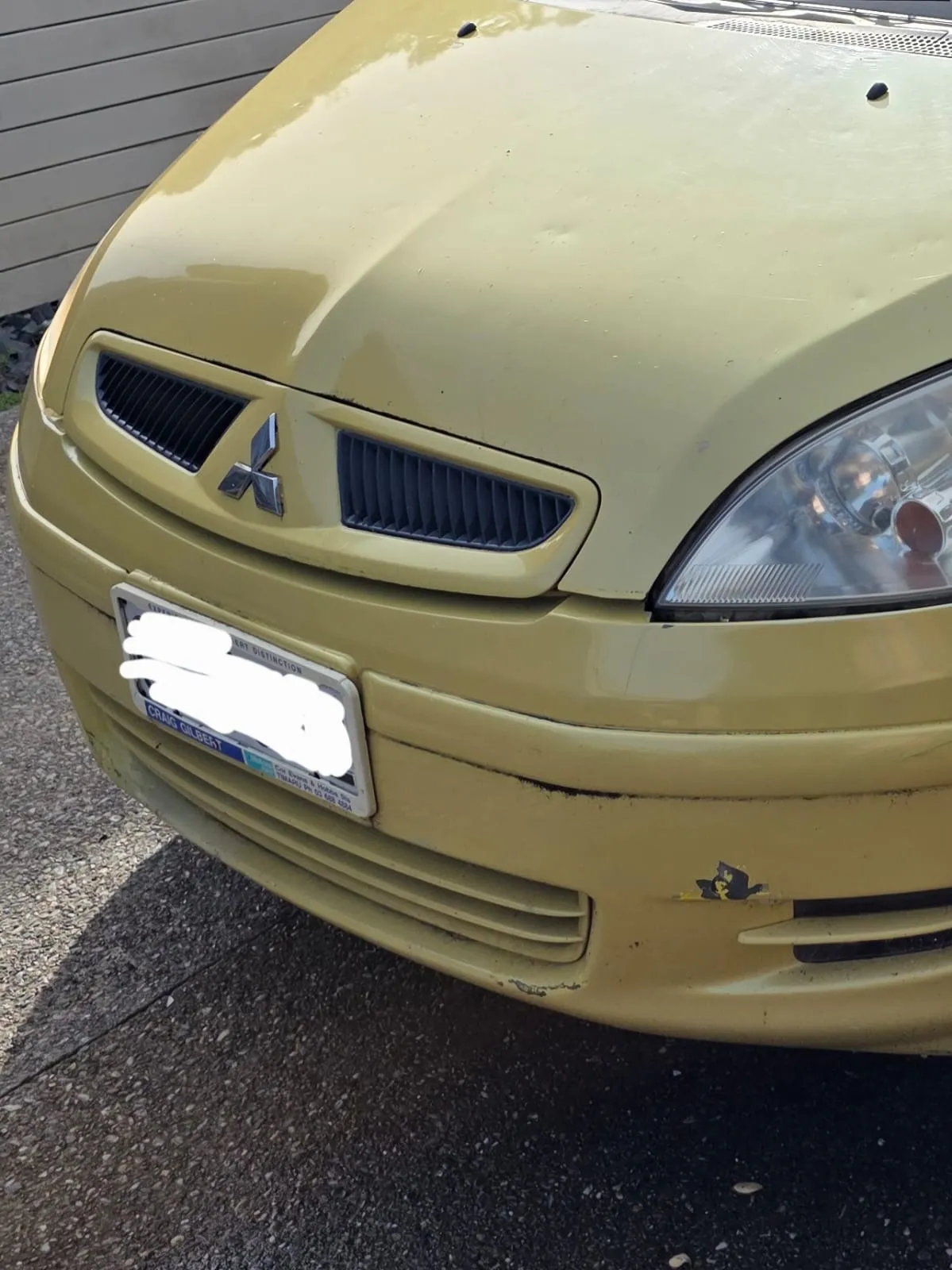 Mitsubishi colt  Carousel 1