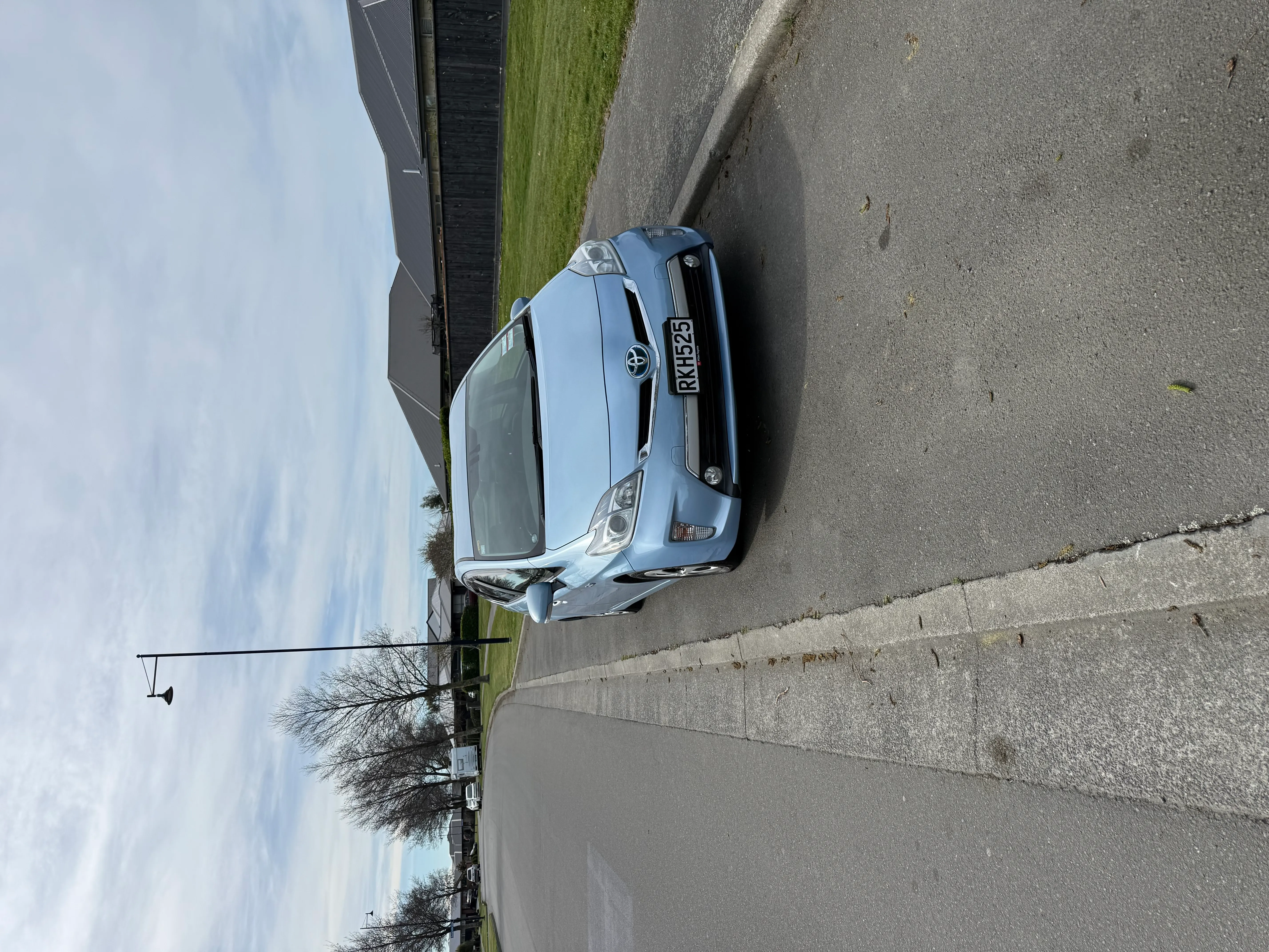2012 Prius phv 
