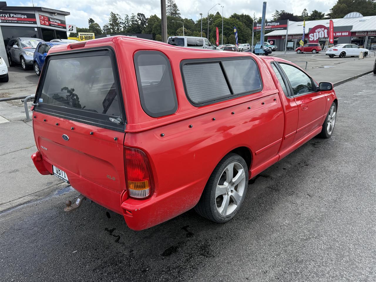 2004 Ford Falcon Carousel 7