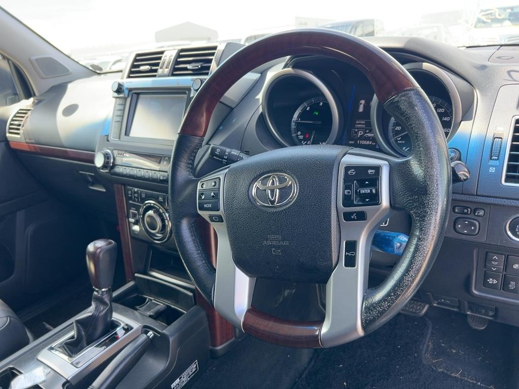 2015 Toyota Land Cruiser Prado TZ-G 4WD Carousel 6