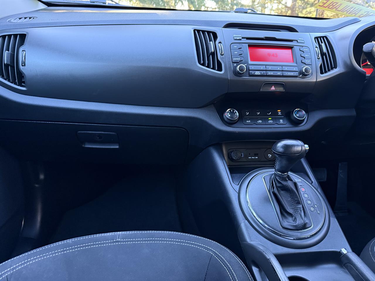 2013 Kia Sportage URBAN EX Carousel 4